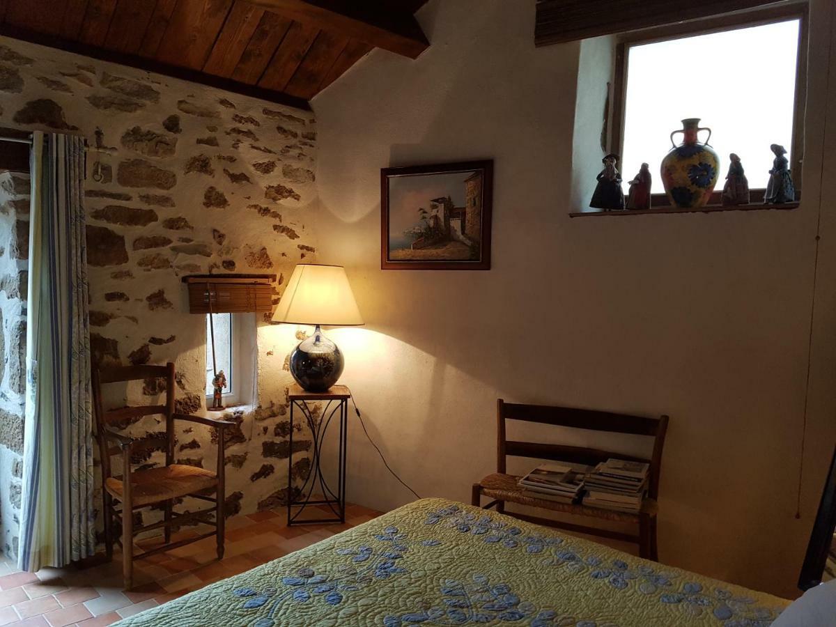Bed and Breakfast La Terrasse De Peyre Compregnac Екстер'єр фото